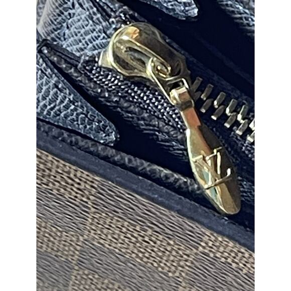 Authenticated Louis Vuitton Damier Ebene Sistina Long Wallet As Is - Picture 16 of 16